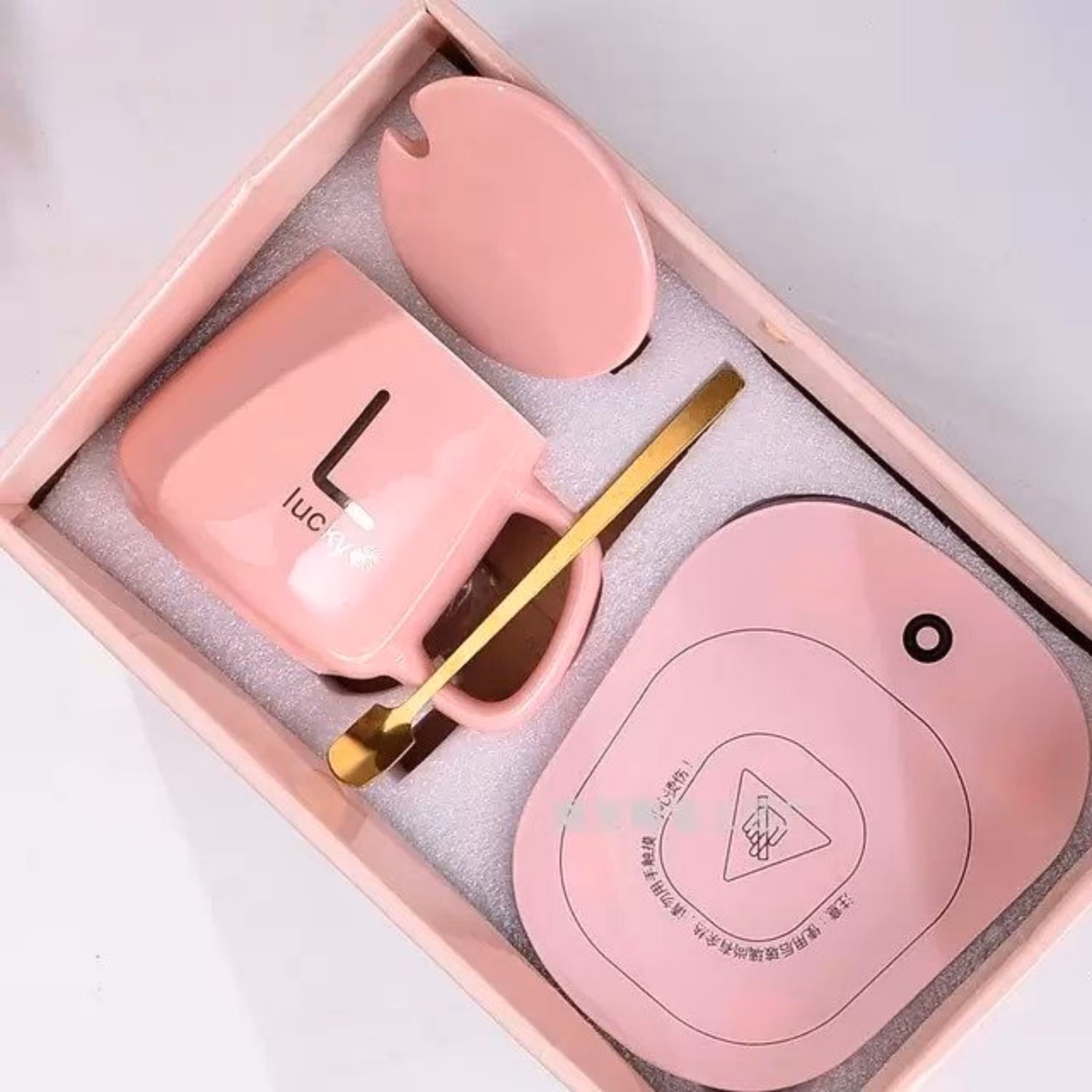 ماگ حرارتی لاکی مدل 1314 به همراه صفحه گرمکن برقی