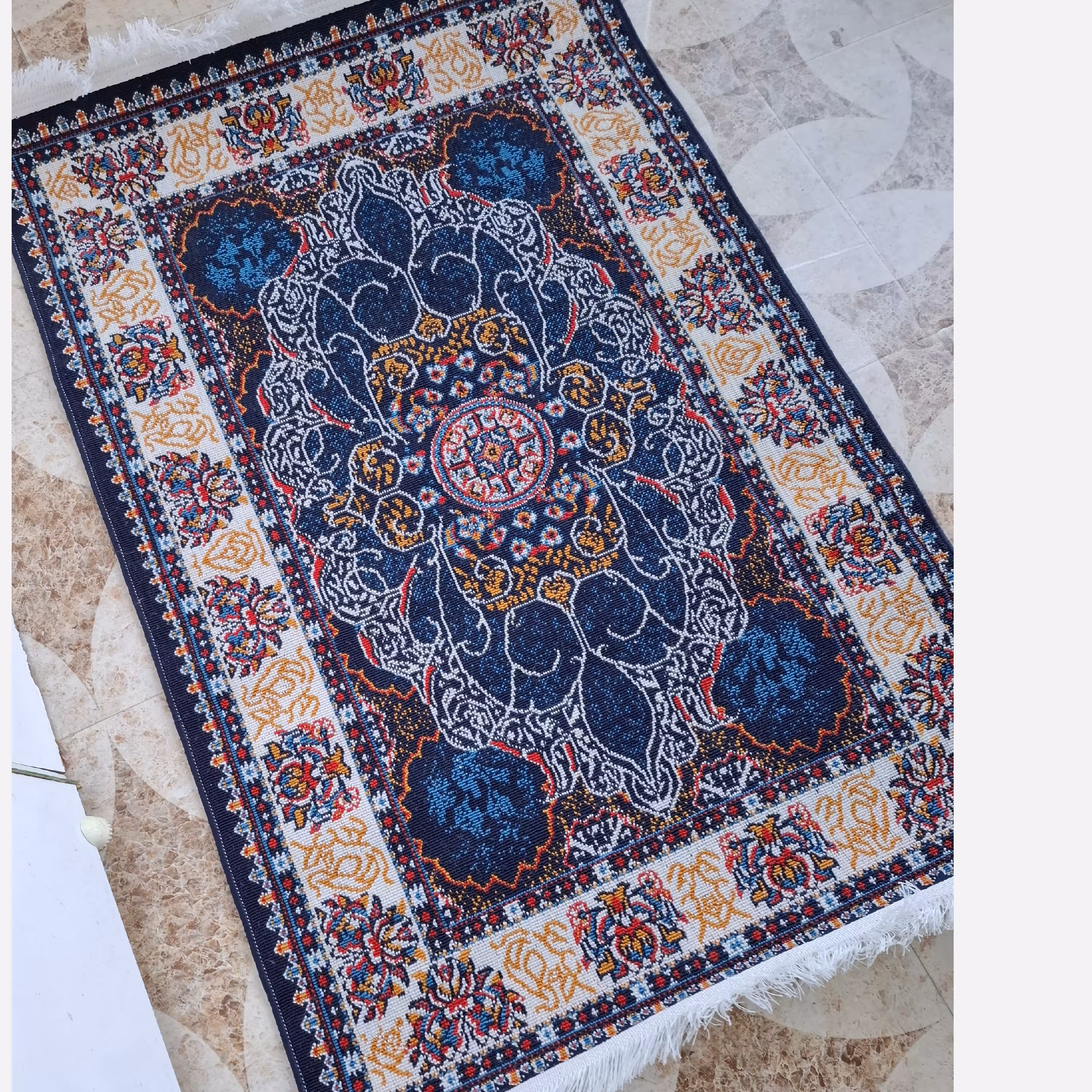 قالیچه گلیم فرش ماشینی کاشان طرح چکاوک سرمه ای(1،5در1)متری(هزینه ارسال باخریداروپس کرایه میباشد)