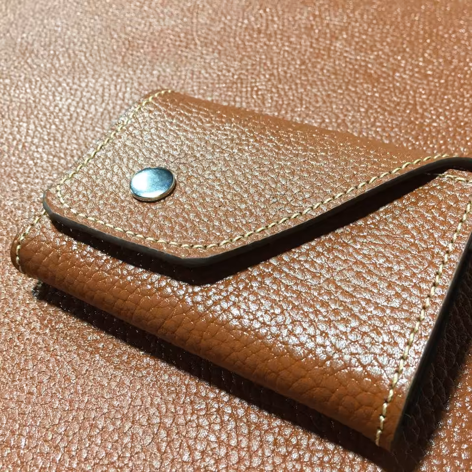 جا کارتی چرمی آکاردئونی