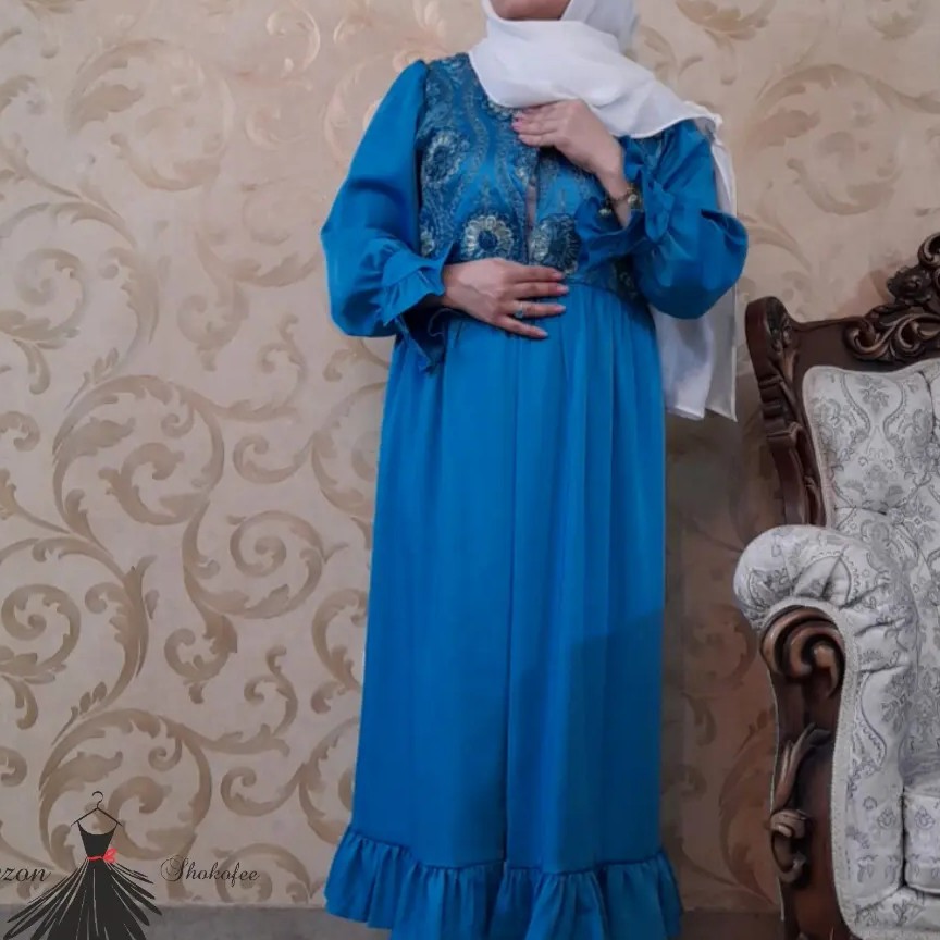 مانتو آبی ساتن و سوزندوزی جنس عالی بسیار شیک ومناسب مراسم ومهمانیها