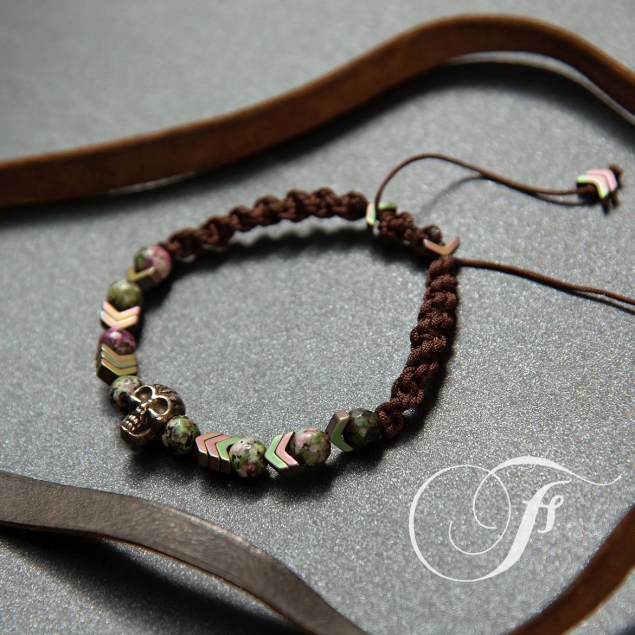 دسبند طرح اسكلت