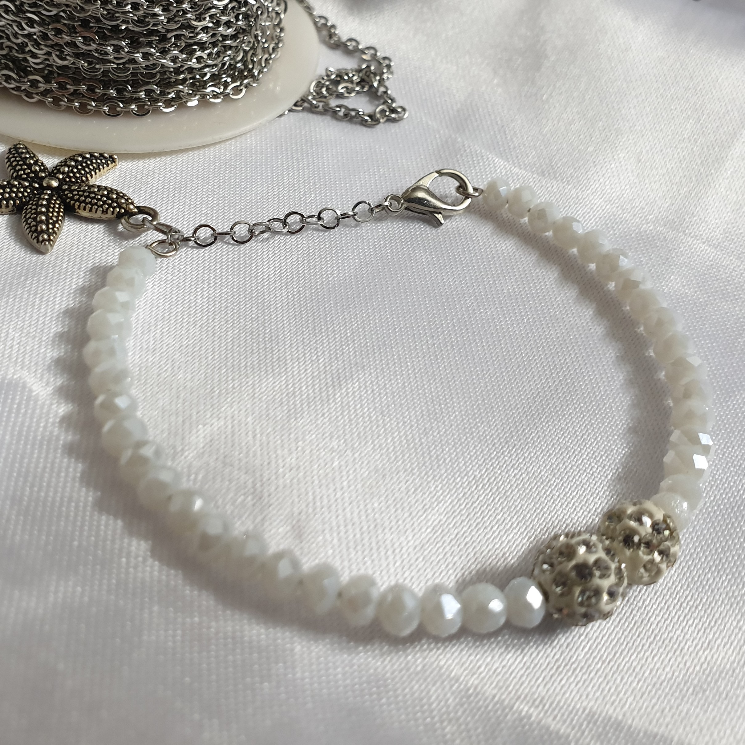 دستبند  کریستال سفید و استیل رنگ ثابت 