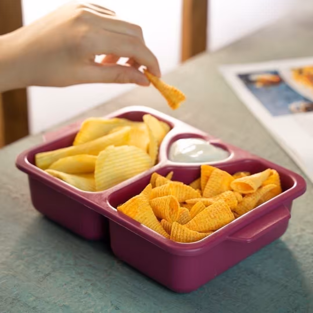 اردوی خورس سه قسمته چیپس و ماست جنس پلاستیک فشرده 