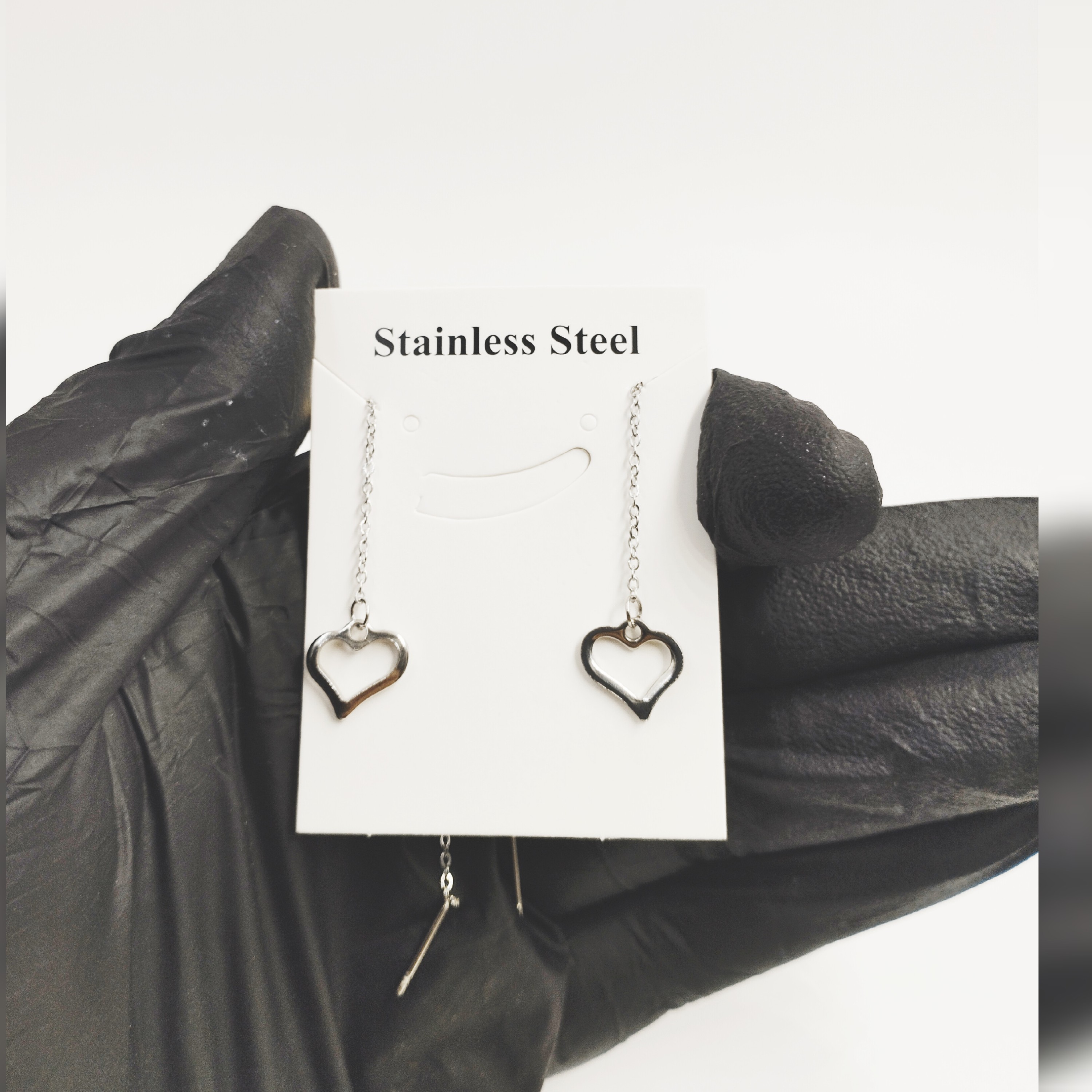 گوشواره بخیه ای طرح قلب رنگ ثابت