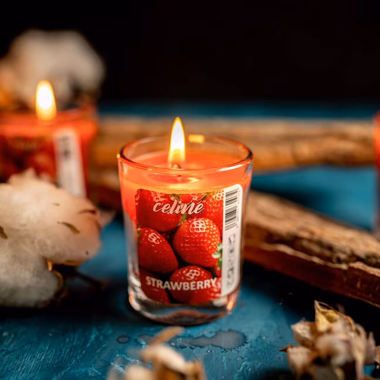 شمع لیوانی معطر
با بیش از بیست رایحه متفاوت ارتفاع 8سانت