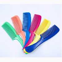 شانه مو پلاستیکی دسته دار رنگی