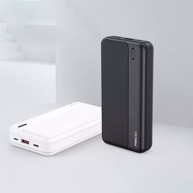 پاوربانک Recci مدل RPB-P26 ظرفیت 10000 میلی آمپر