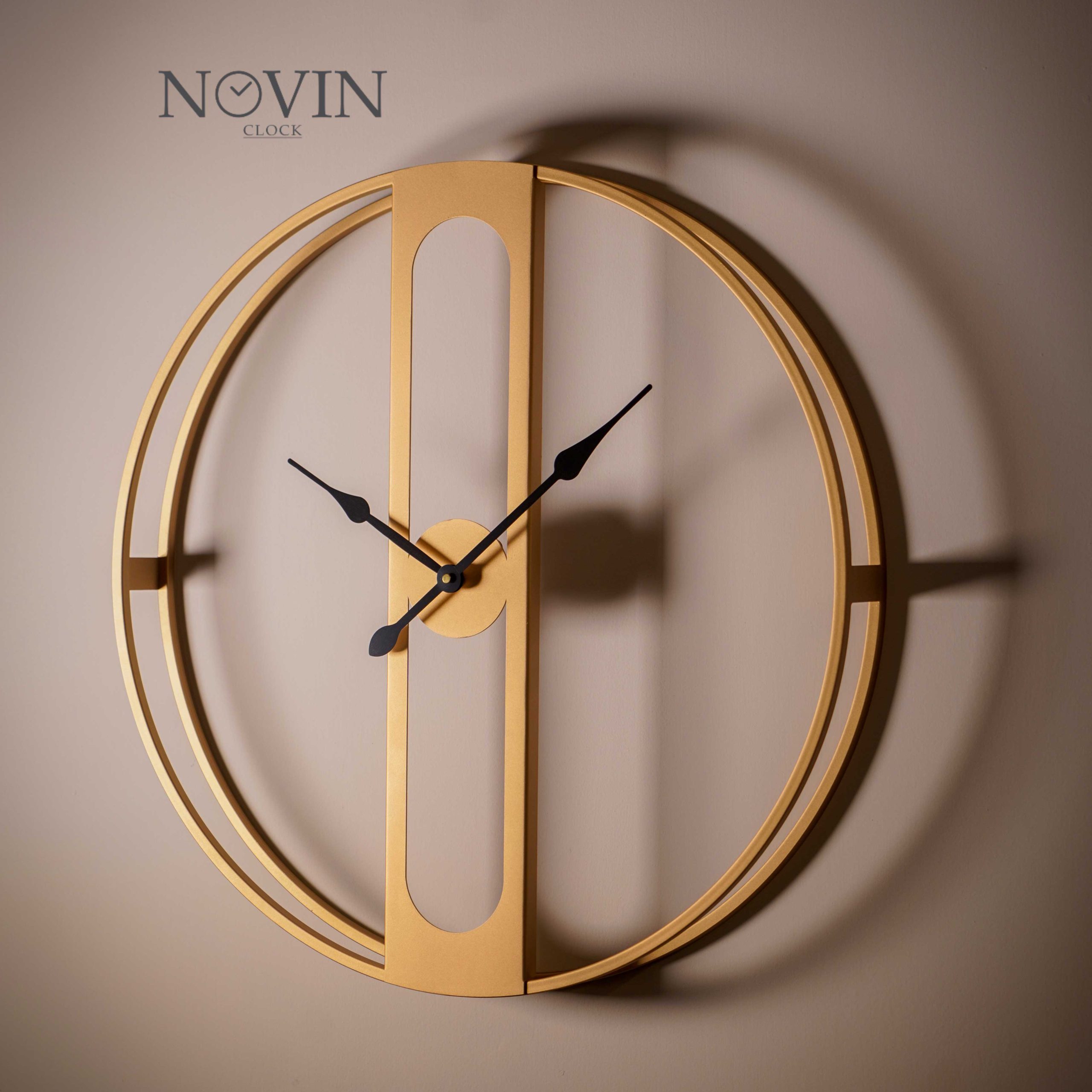 ساعت دیواری نوین (novin) مدل:توما پلاس ( toma)