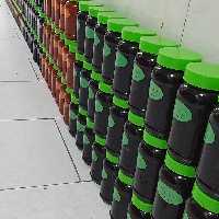 مربای توت فرنگی یک کیلویی