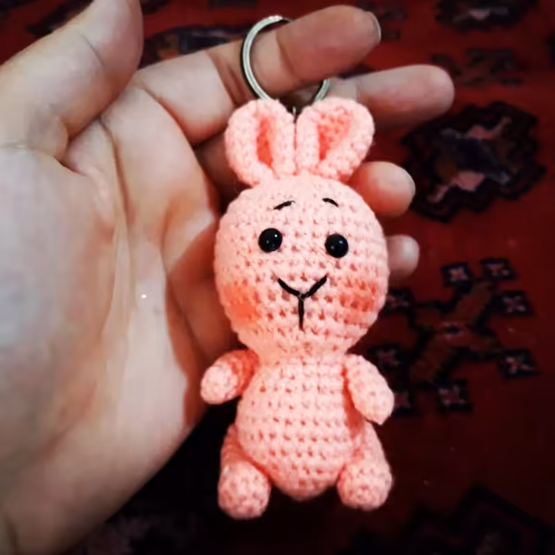 عروسک قلاب بافی جاسوئیچی مدل خرگوش 