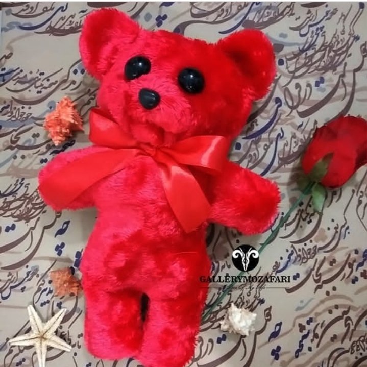 عروسک دستساز قرمز ارتفاع 30 سانت