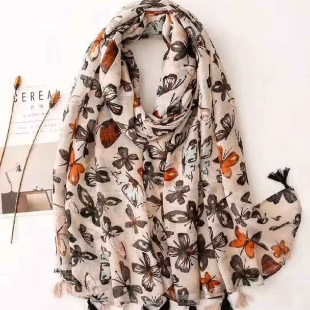 شال  نخی       تابستانه  وارداتی   برند trf    منگوله دار 