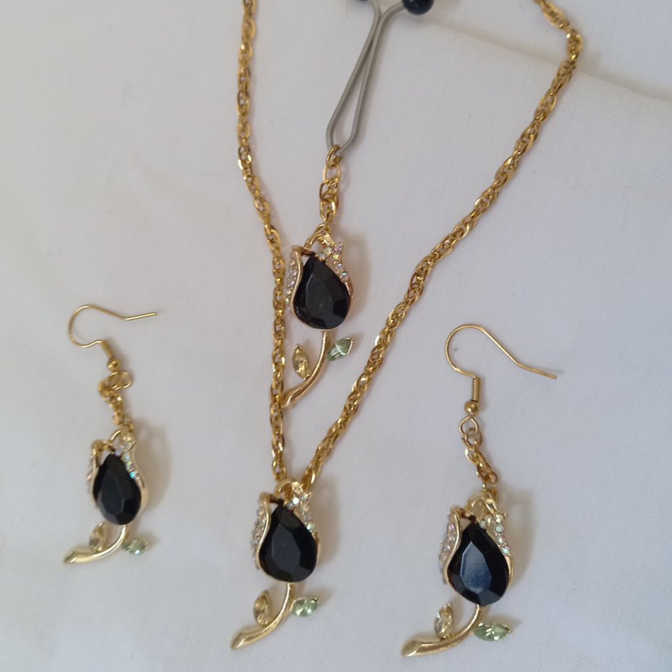 ست لاله با زنجیر بافت استیل