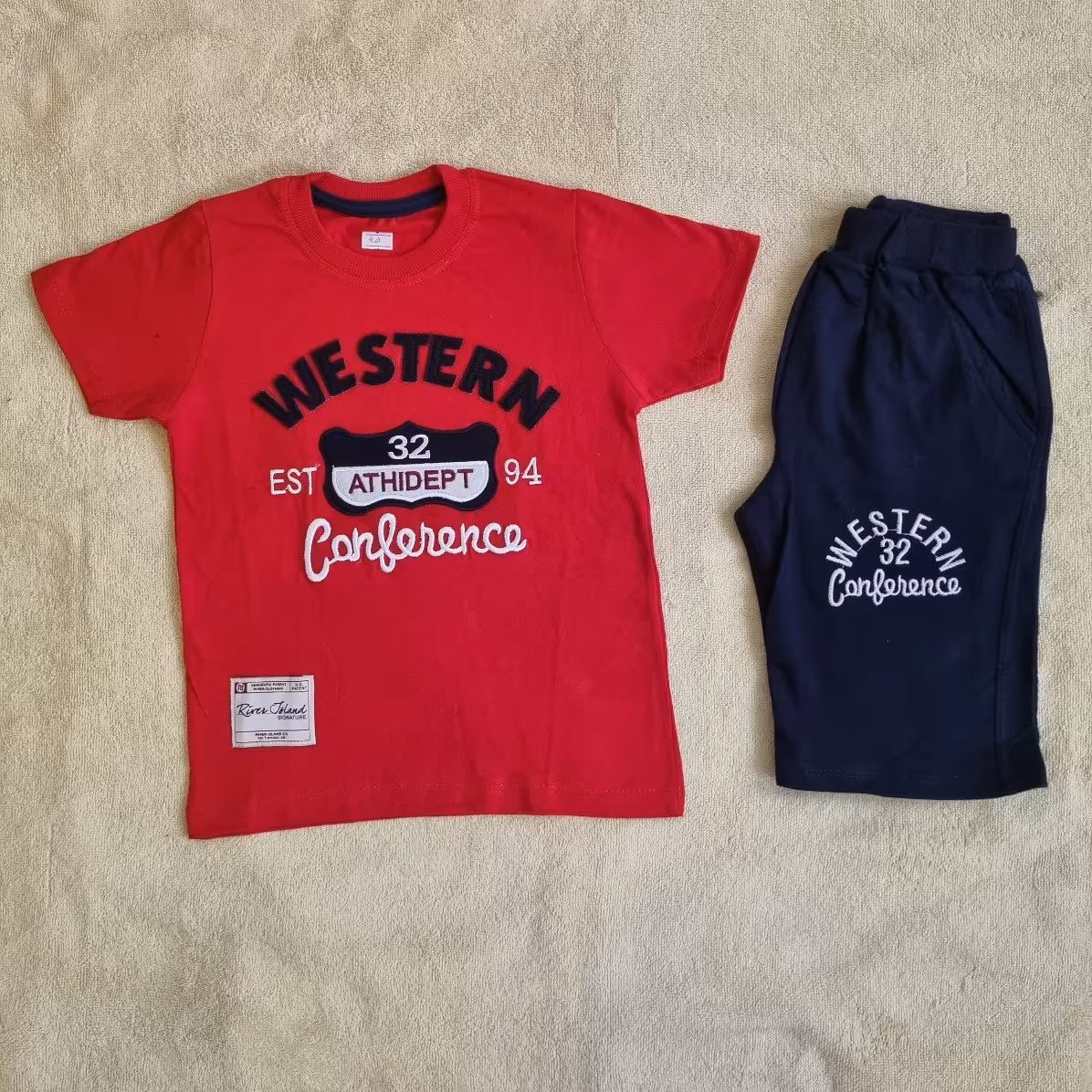 ست بلوز و شلوارک پسرانه تیشرت شلوار لباس بچگانه نخ پنبه طرح وسترن سایز  45 و 50