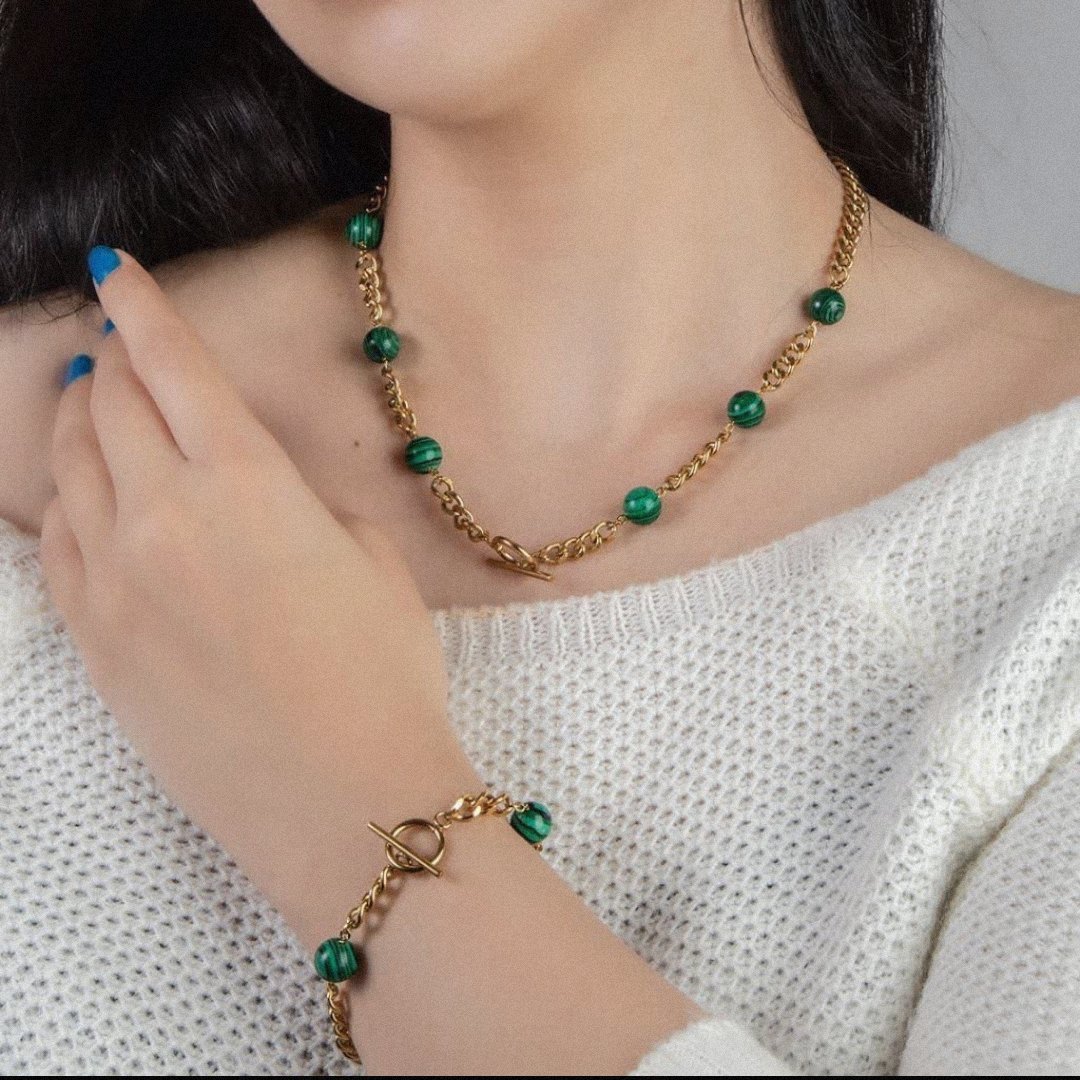 نیم ست جذاب کارتیر و سنگ و قفل تی ولنتاین 