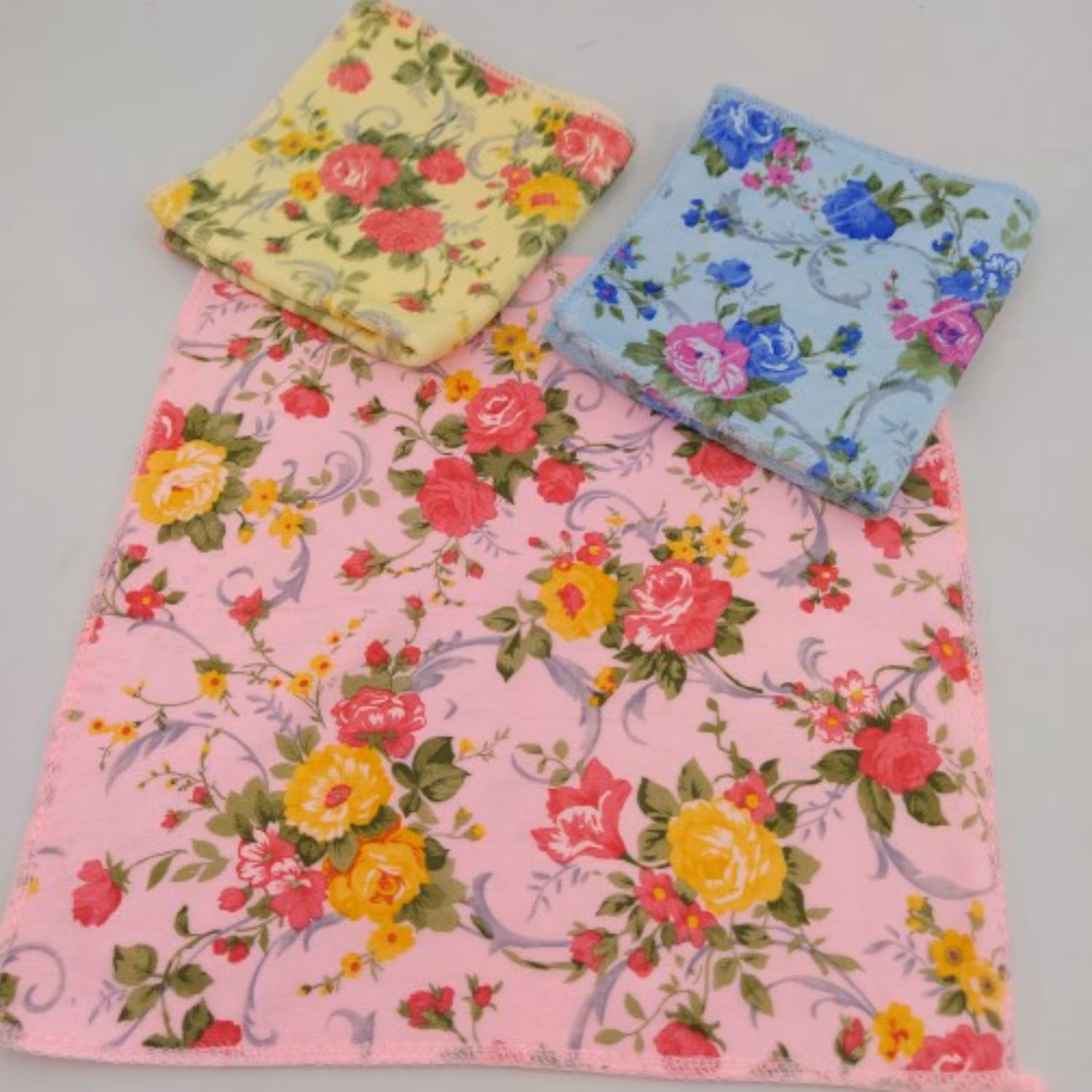 دستمال حوله ای گلدار سایز 30*30