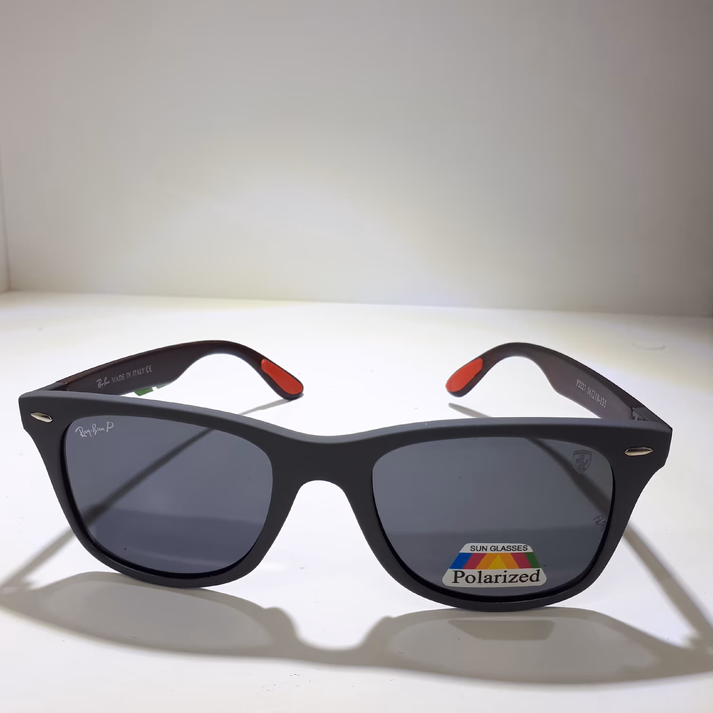 عینک افتابی برند Reyban