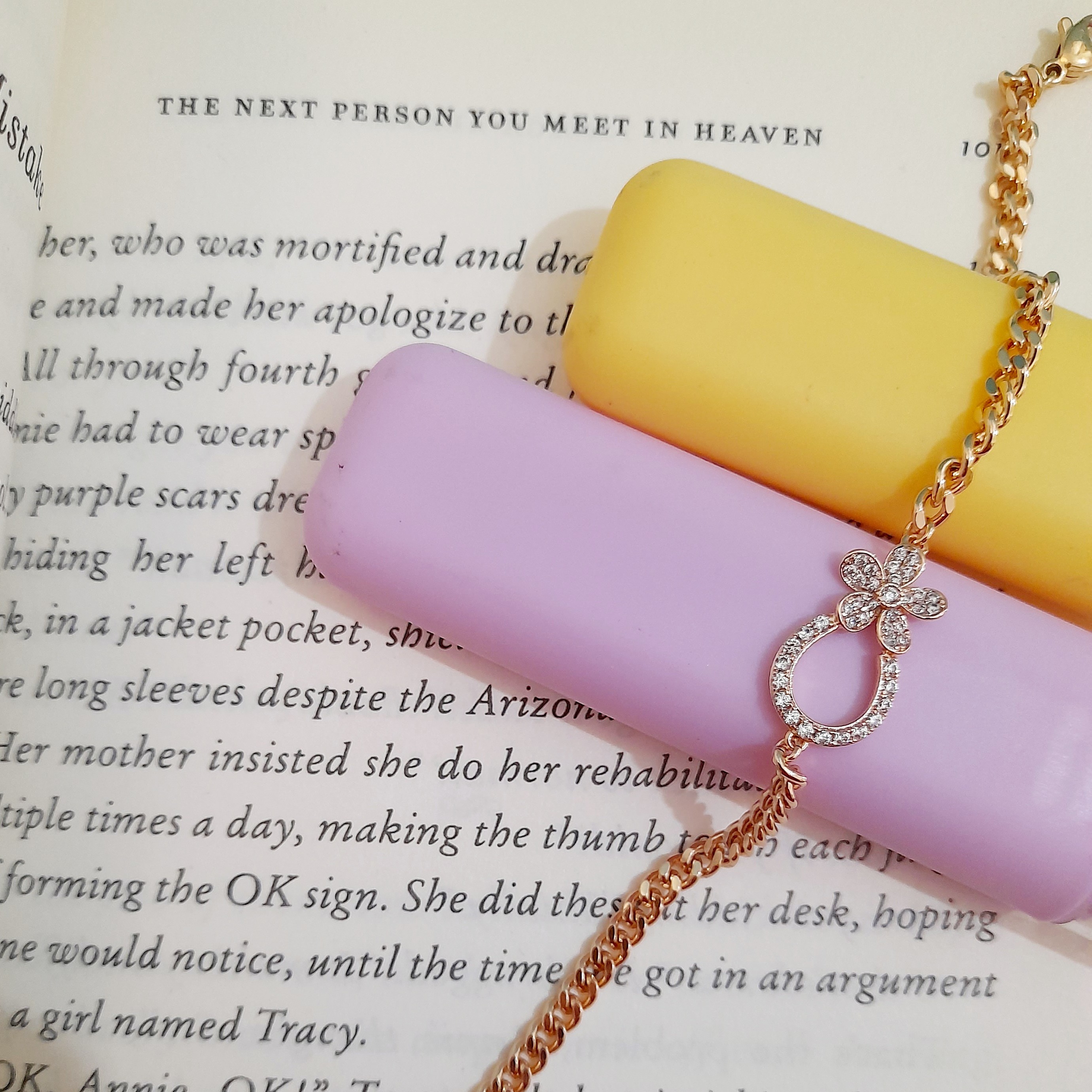 دستبند ژوپینگ طرح گل رنگ ثابت با آبکاری طلا