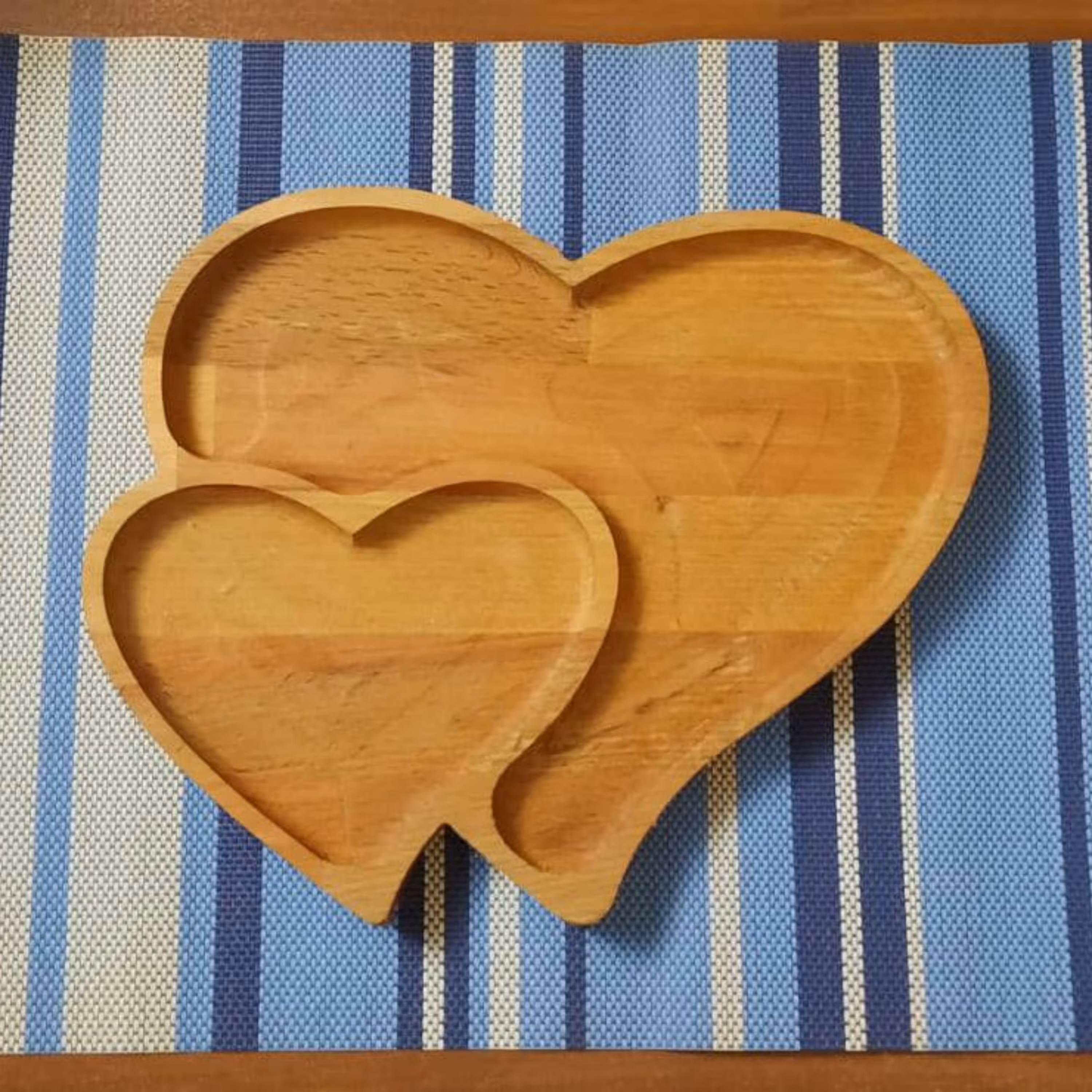 چتی تو کابینتی  یا زیر بشقابی بسته4 عددی 