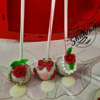 پاپسکیلز
پاپس کیک خوشگل و خوشمزه
شیک و لاکچری
هم خوان باتم مراسم شما