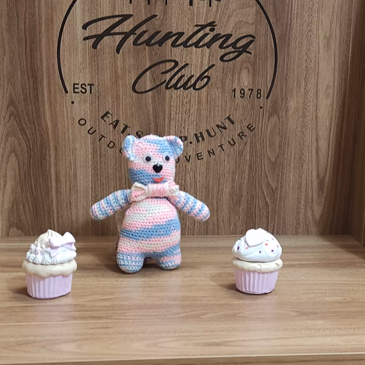 عروسک خرس پاپیون دار دستبافت 