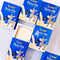 صابون جوانساز و ضدچروک شیرالاغ مدل MADAM RANEE