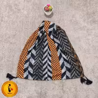 شال منگوله دار 