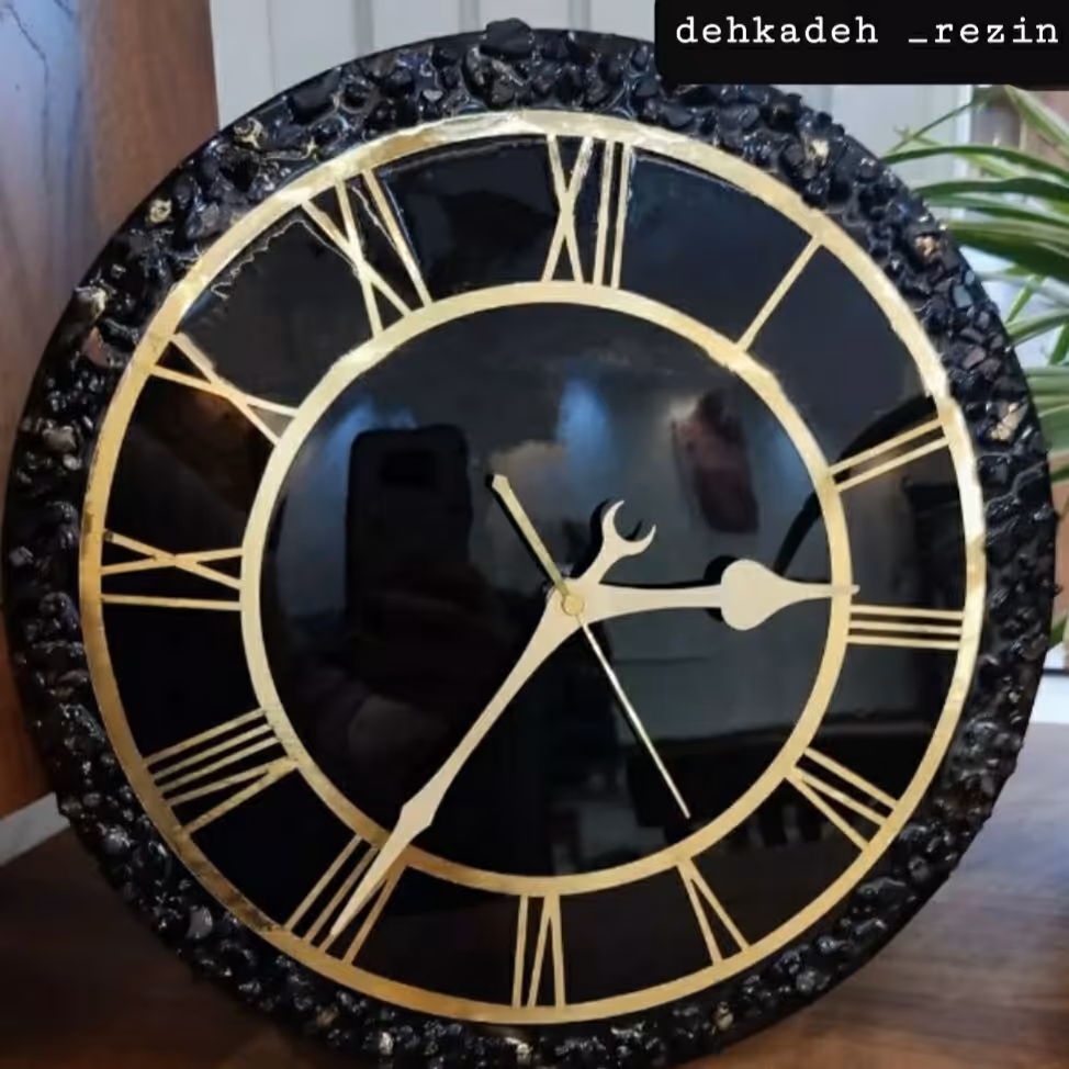 ساعت دیواری با کریستال کار شده اسالرایگان