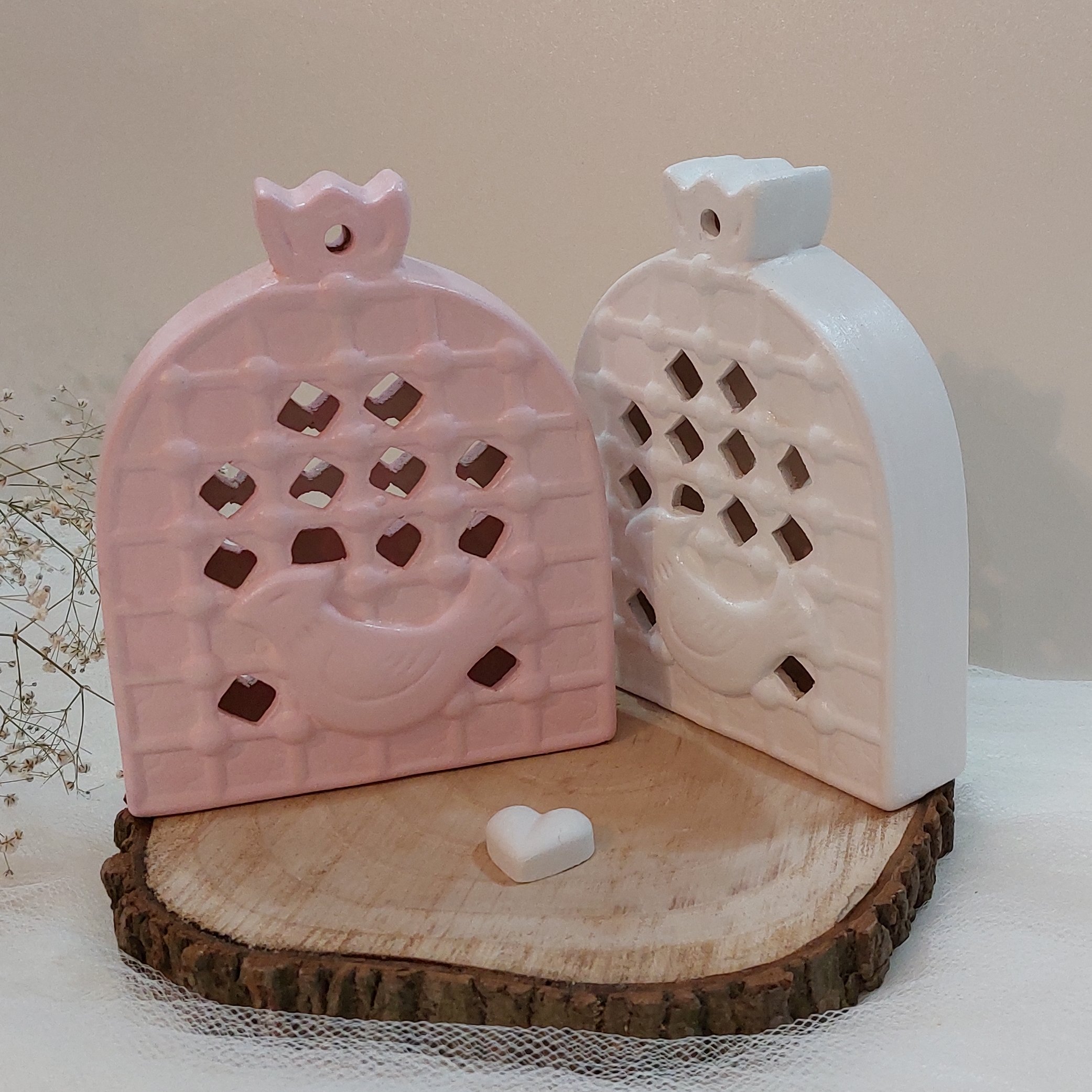 دکوری قفس مرغ آمین