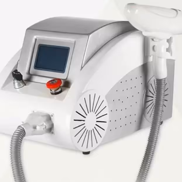 دستگاه لیزر کلینیکی