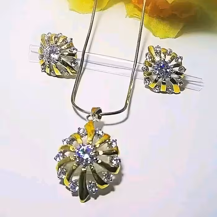 نیم ست نقره  زنانه تایلندی با آبکاری طلا 