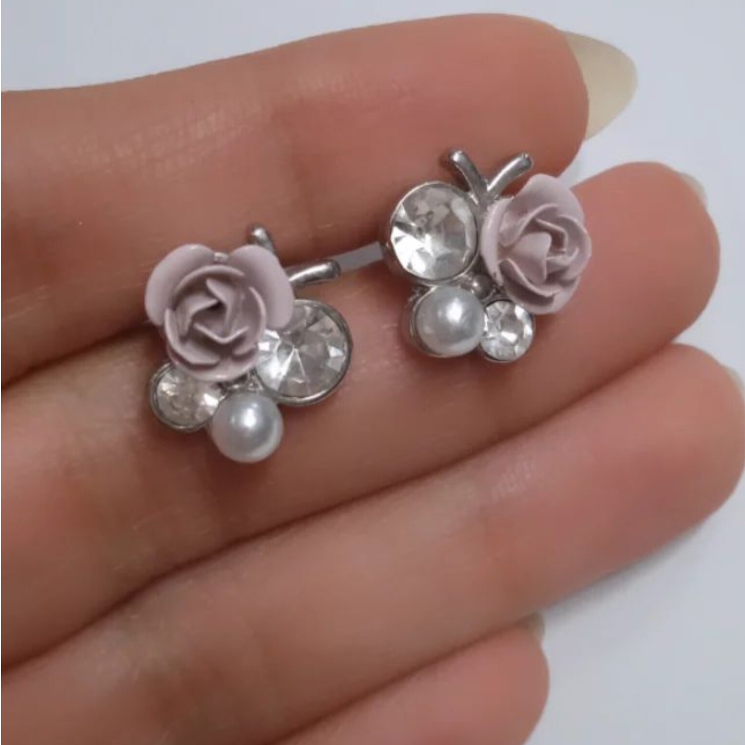 گوشواره رز بنفش