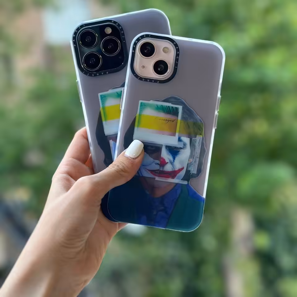 قاب آیفون جوکر دکمه فلزی