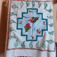 سفره مخصوص هفت سین رومیزی عید اونم با طرح شادو زیبای سروستان و حوض اناری  