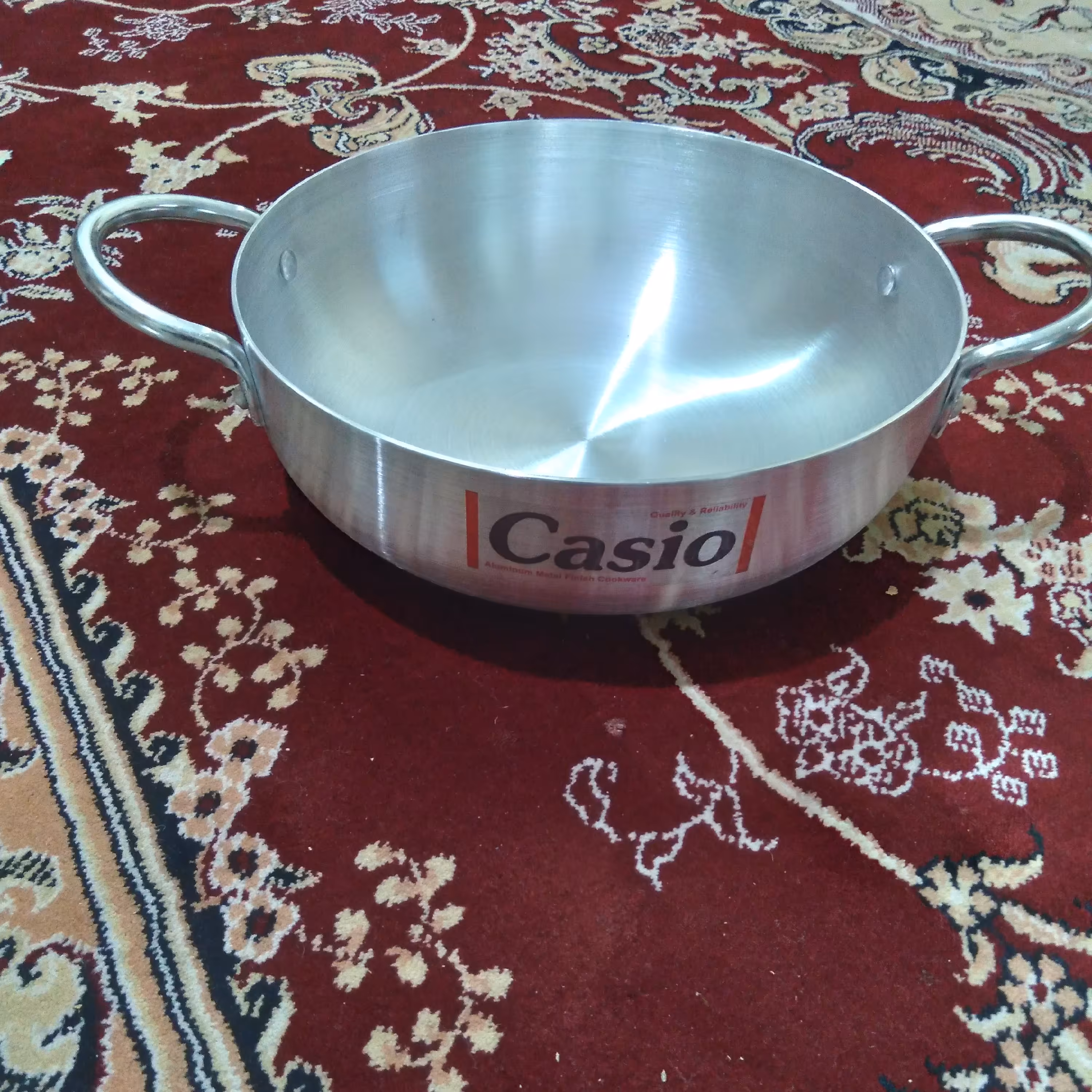 تابه بدون درروحی کاسیودسته طلایی