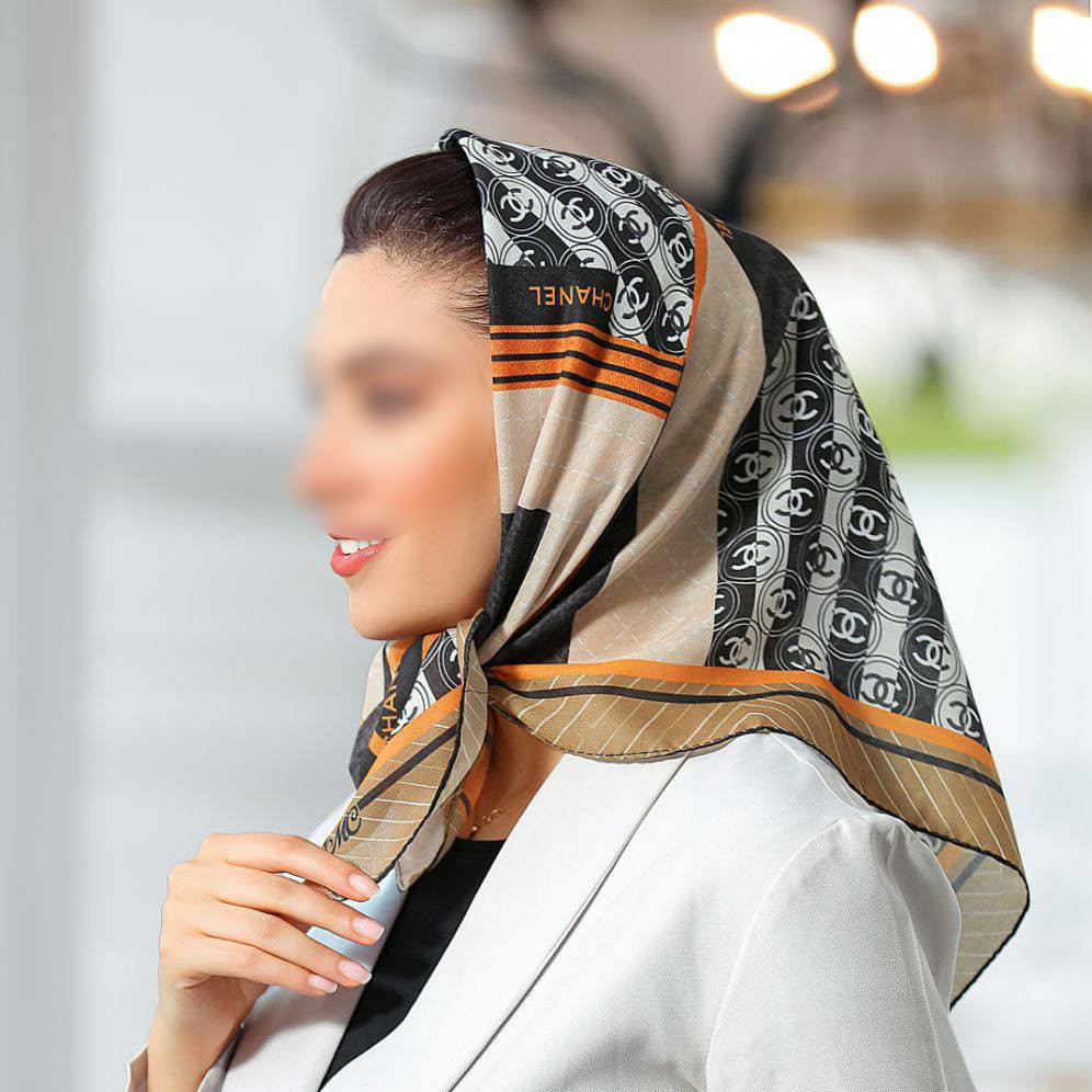 مینی اسکارف نخی طرح نه