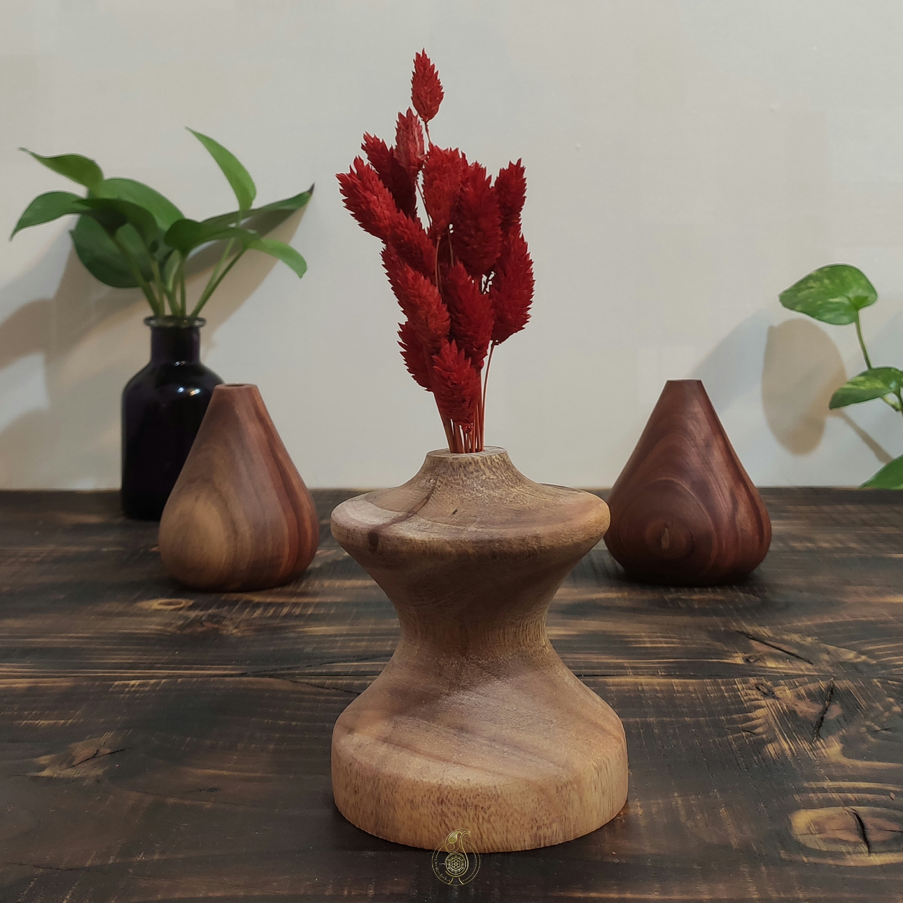 گلدان چوبی مدل کمرباریک