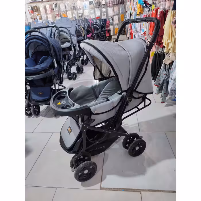 کالسکه تک  مدل ورسا قابل استفاده تا4 سال دارای 7رنگی بندی قابل جمع شدن و روبه مادر شدن