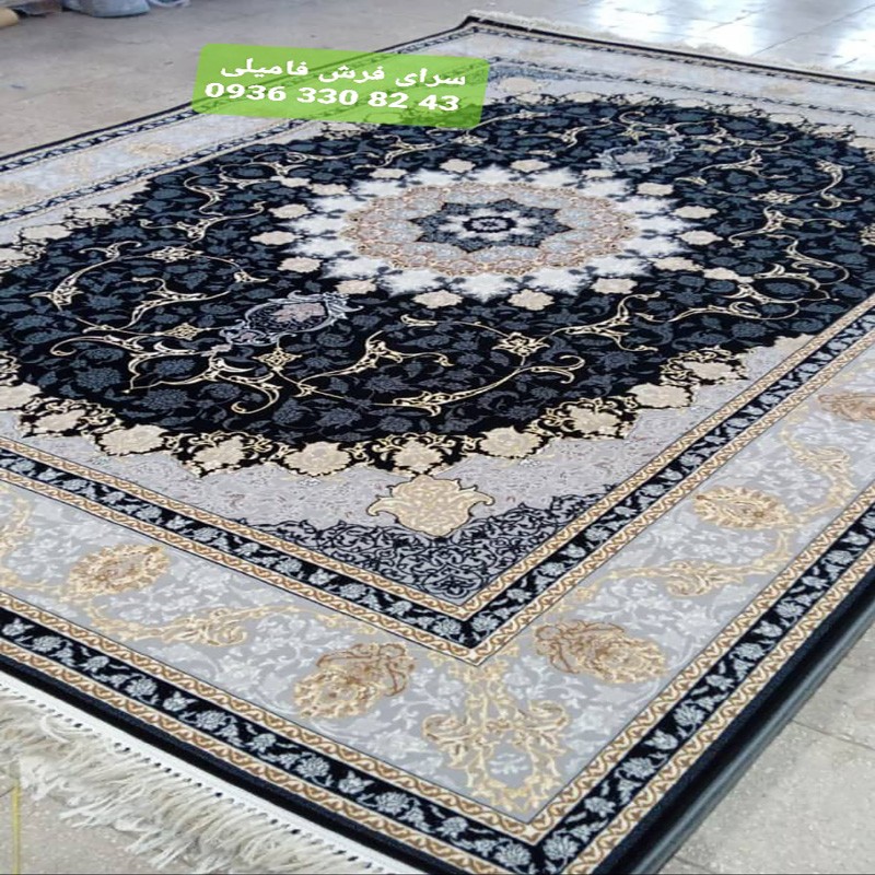فرش ماشینی نقشه نایین سرمه ای6متری700شانه تراکم2550نخ اکریلیک