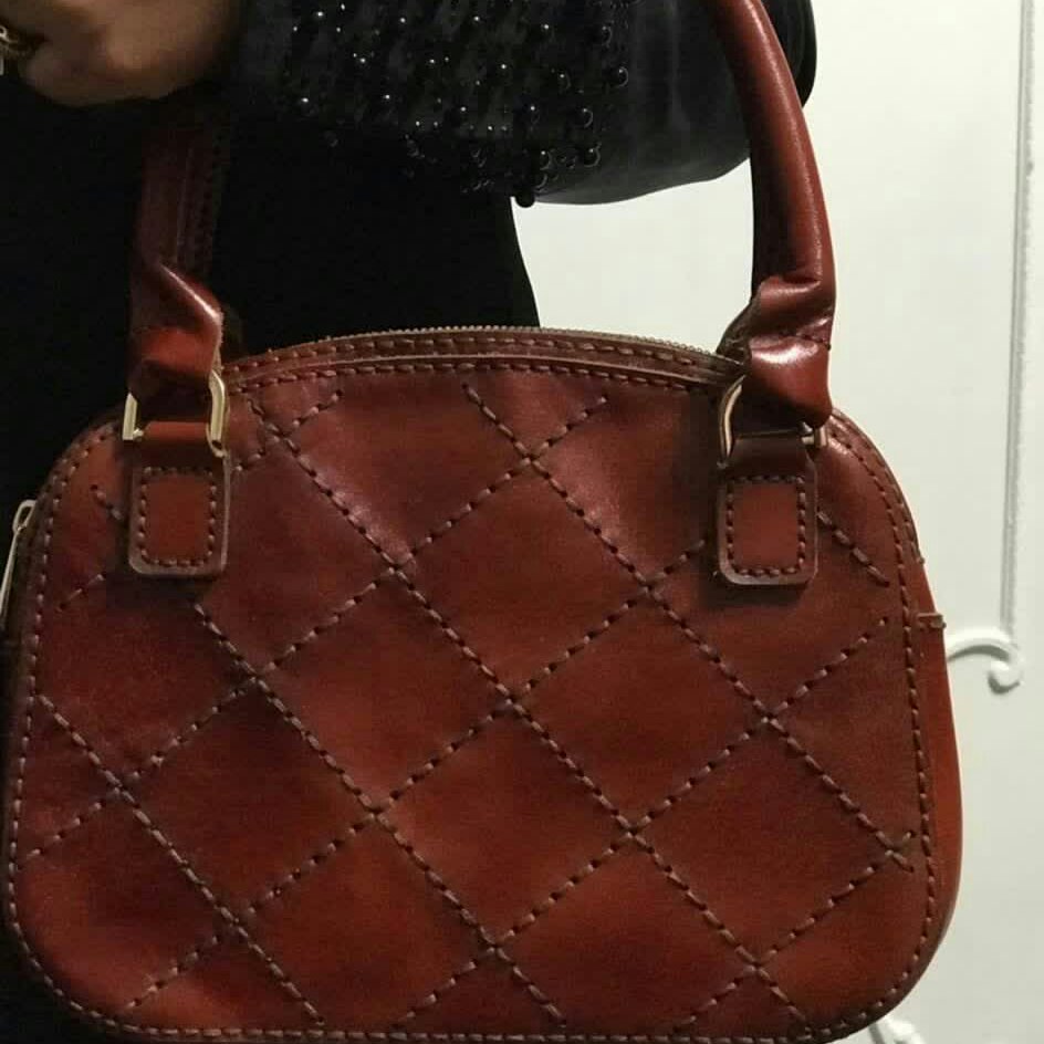 کیف دستی زنانه با چرم طبیعی گاو