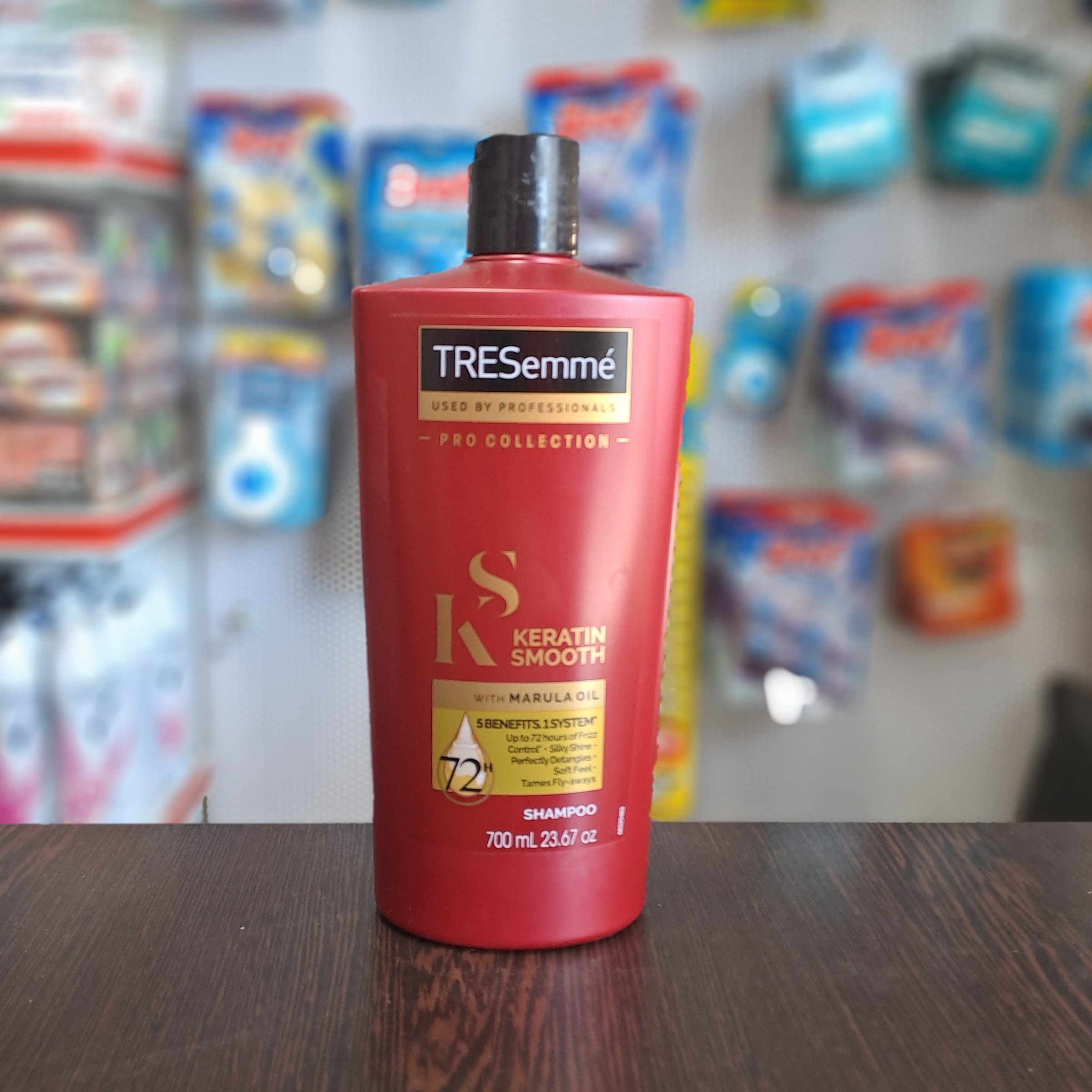 شامپو ترزمه مدل Keratin Smooth حاوی کراتین و روغن مارولا مناسب انواع مو 700 میل
