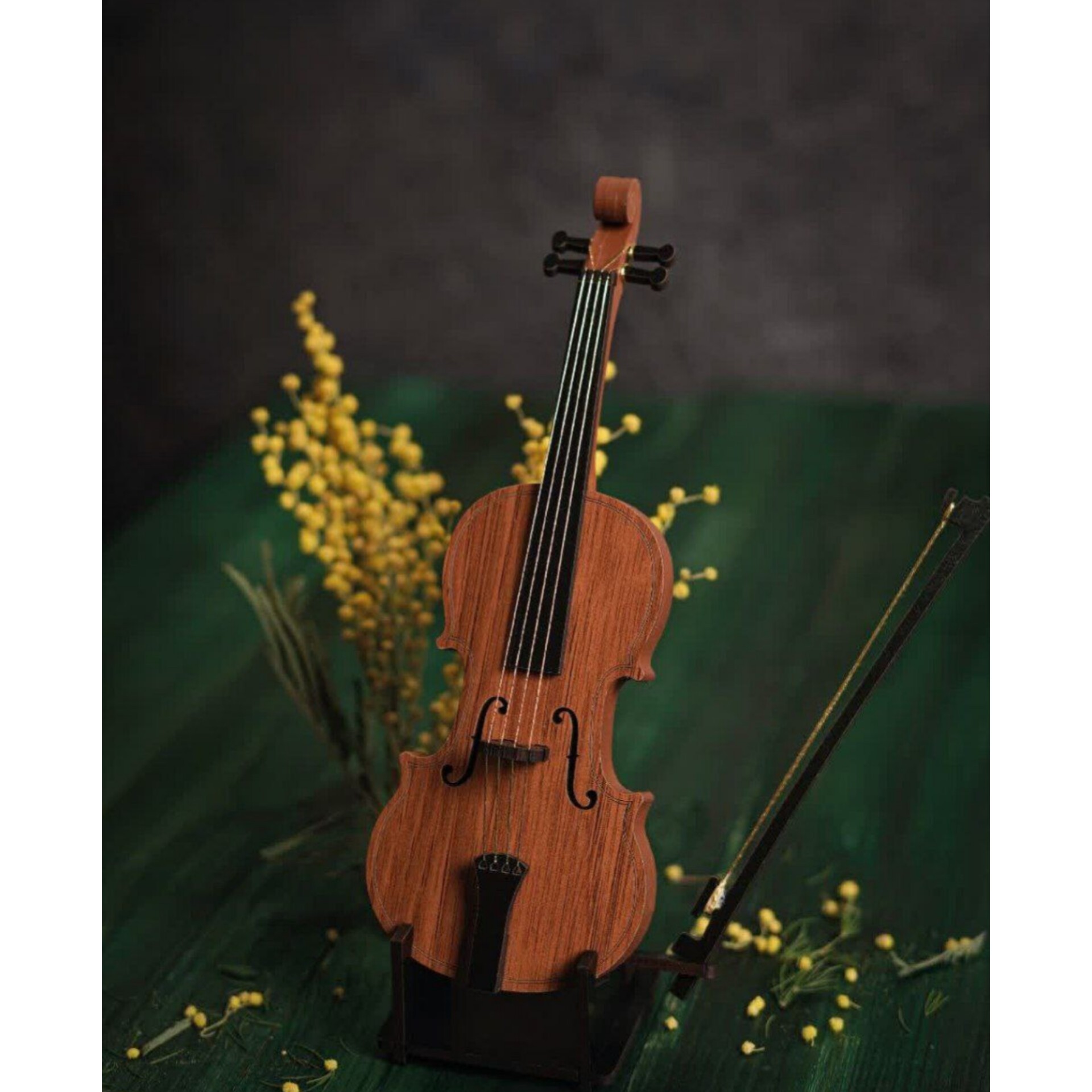 ویالون دکوری مینیاتوری 