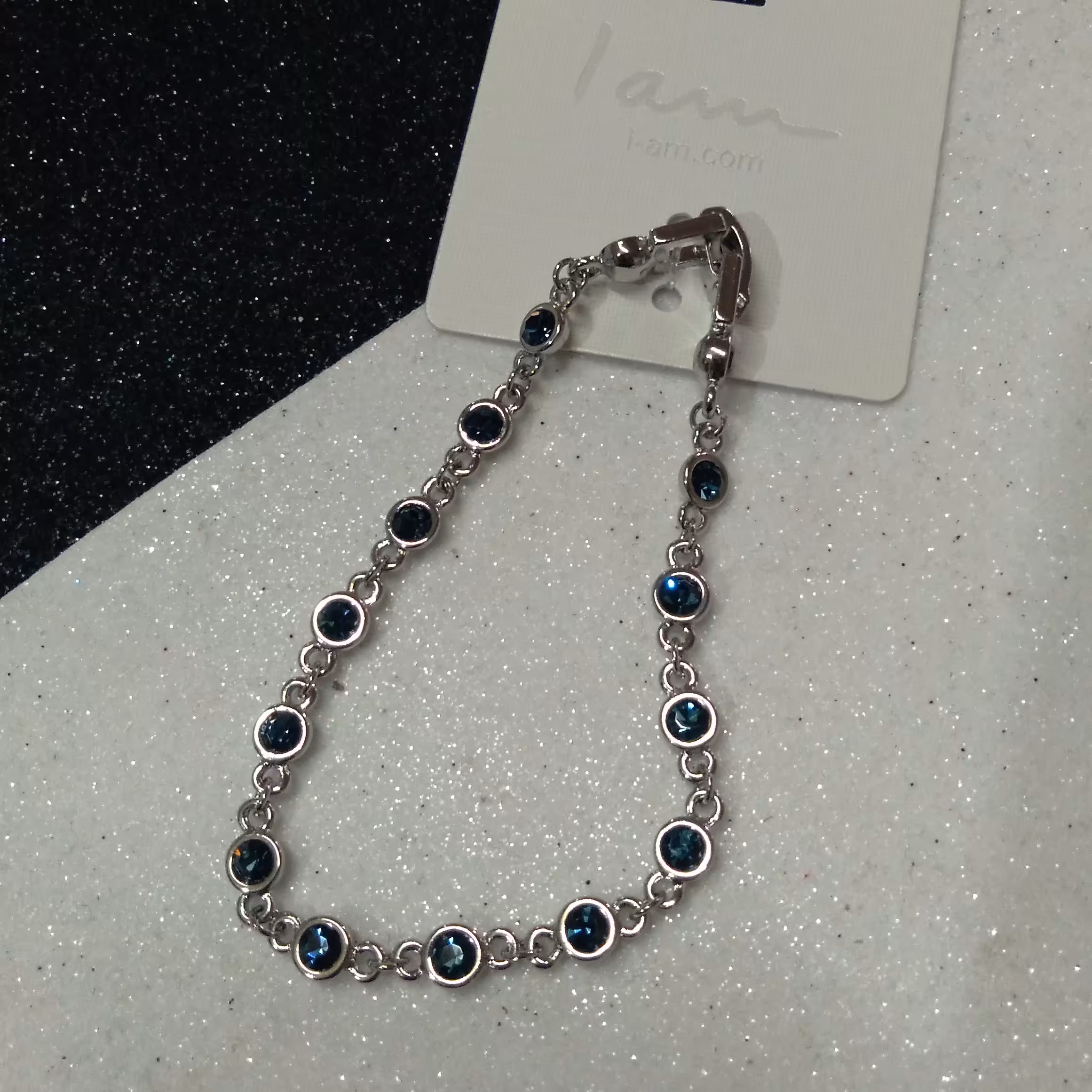 دستبند زیبا iam