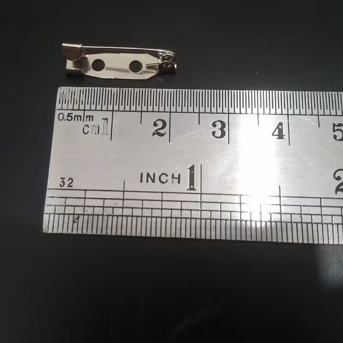 بسته 1000 تایی  عمده سنجاق پیکسل و اتیکت 2 سانتی  نقره ای 