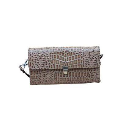 کیف دستی کلاچ کروکو قهوه ای روشن