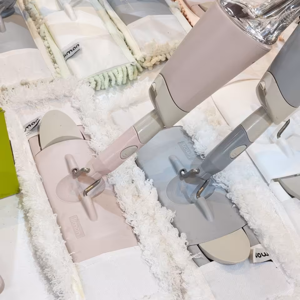 طی اسپری دار لیمون دارای پد اضافه هزینه ارسال به عهده مشتری محترم 