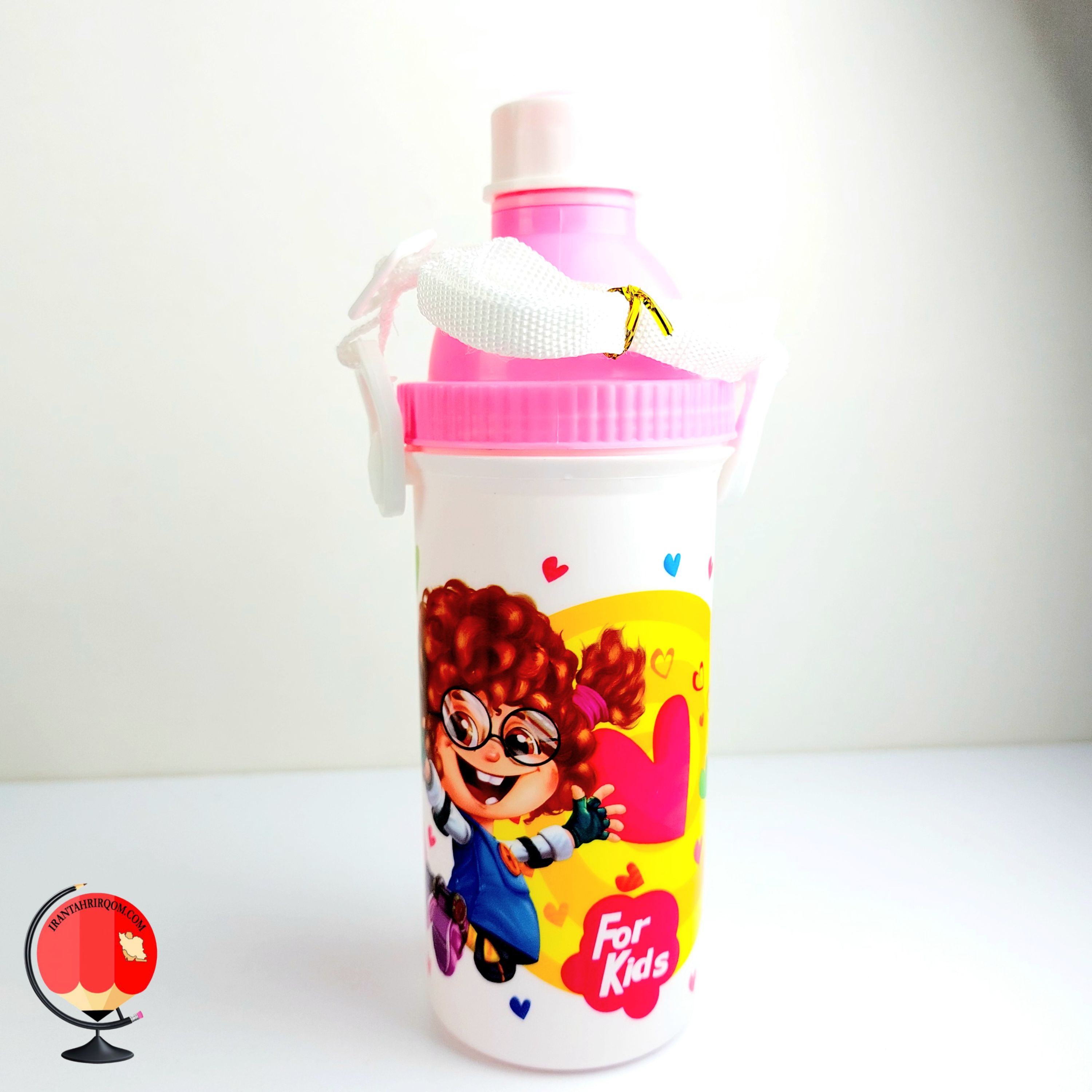 قمقمه اریا پلاستیکی 400 سی سی طرح دختر صورتی کد 2522