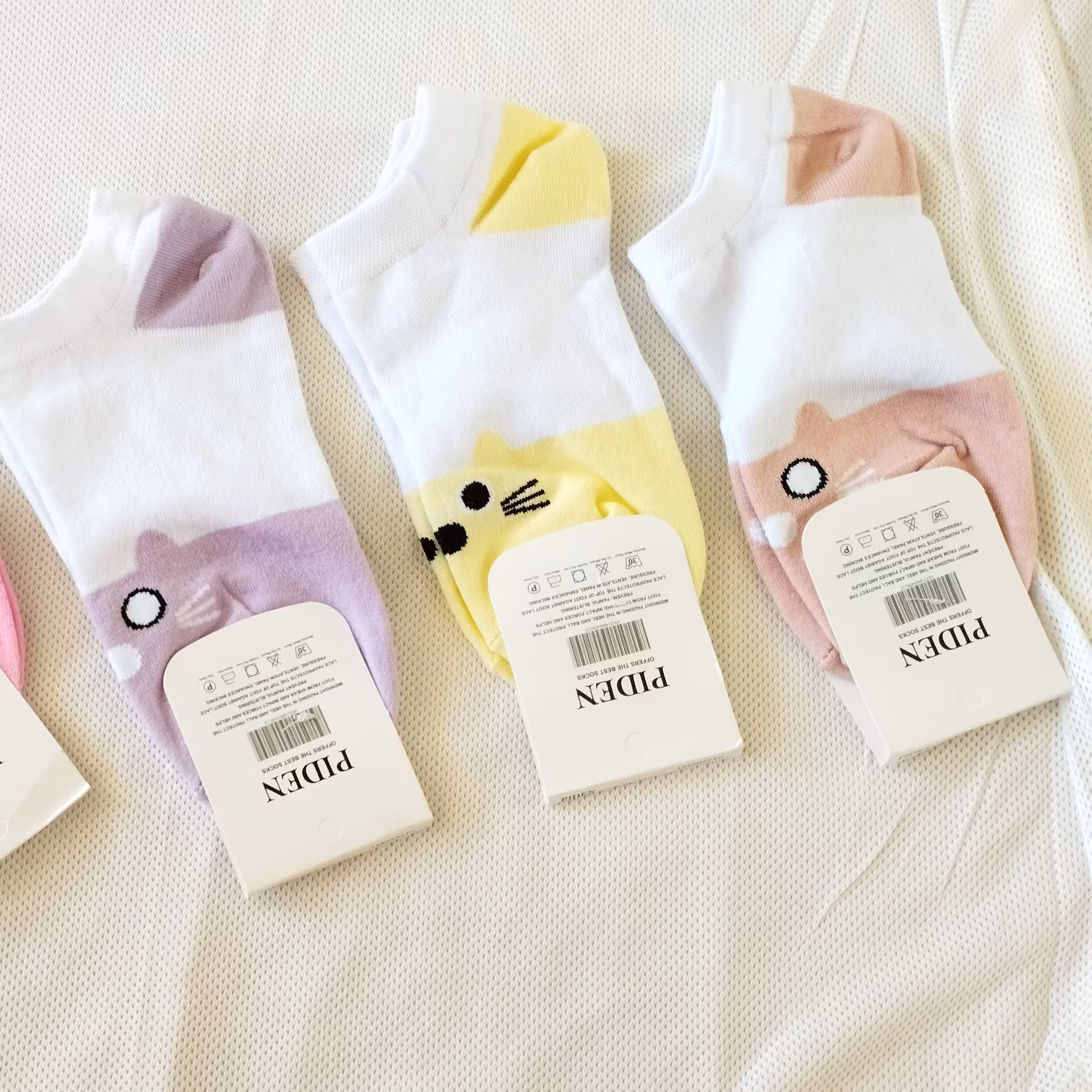 انواع جوراب های فانتزی مخصوص خاص پسندان، مناسب سنین 12 تا 30 سال