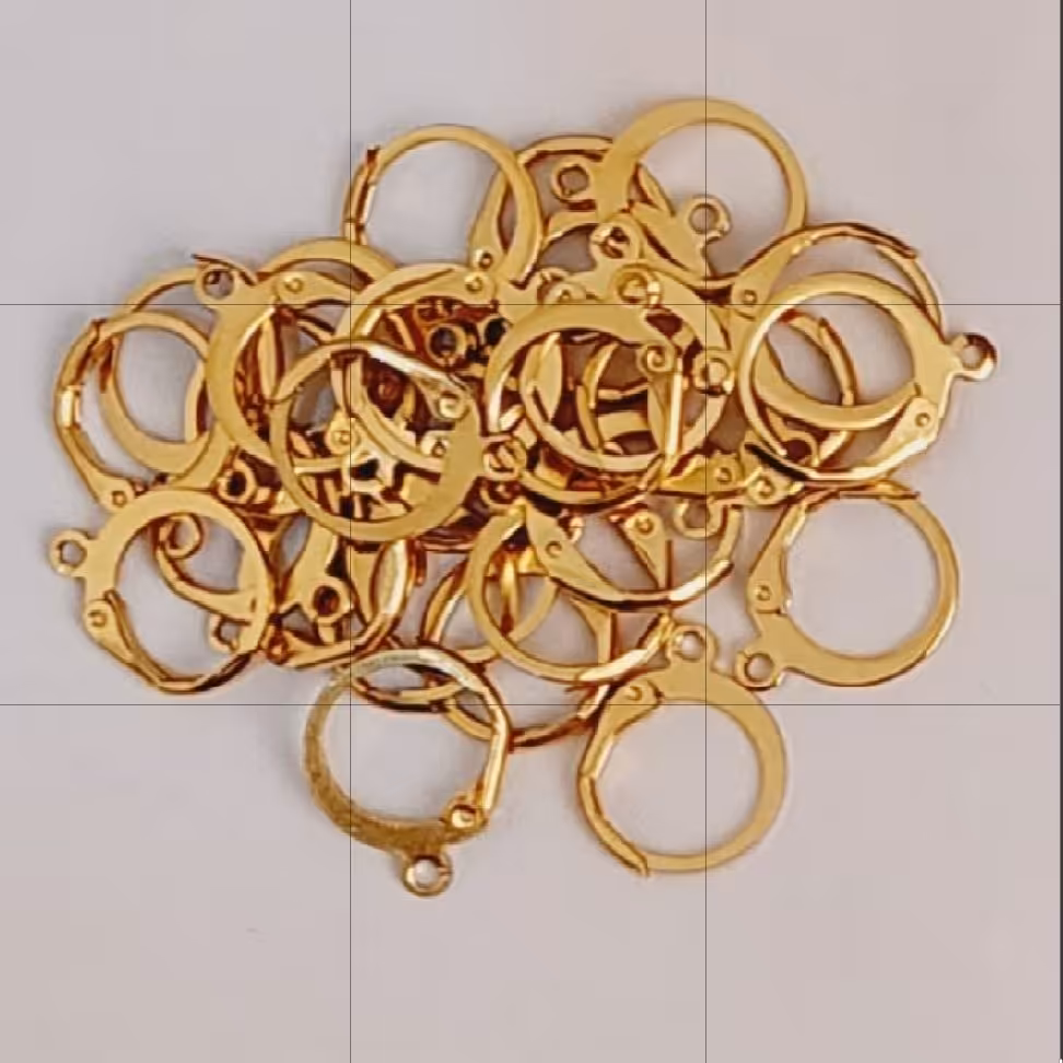 گوشواره استیل مدل قفلی دایره ای طلایی رنگ ثابت