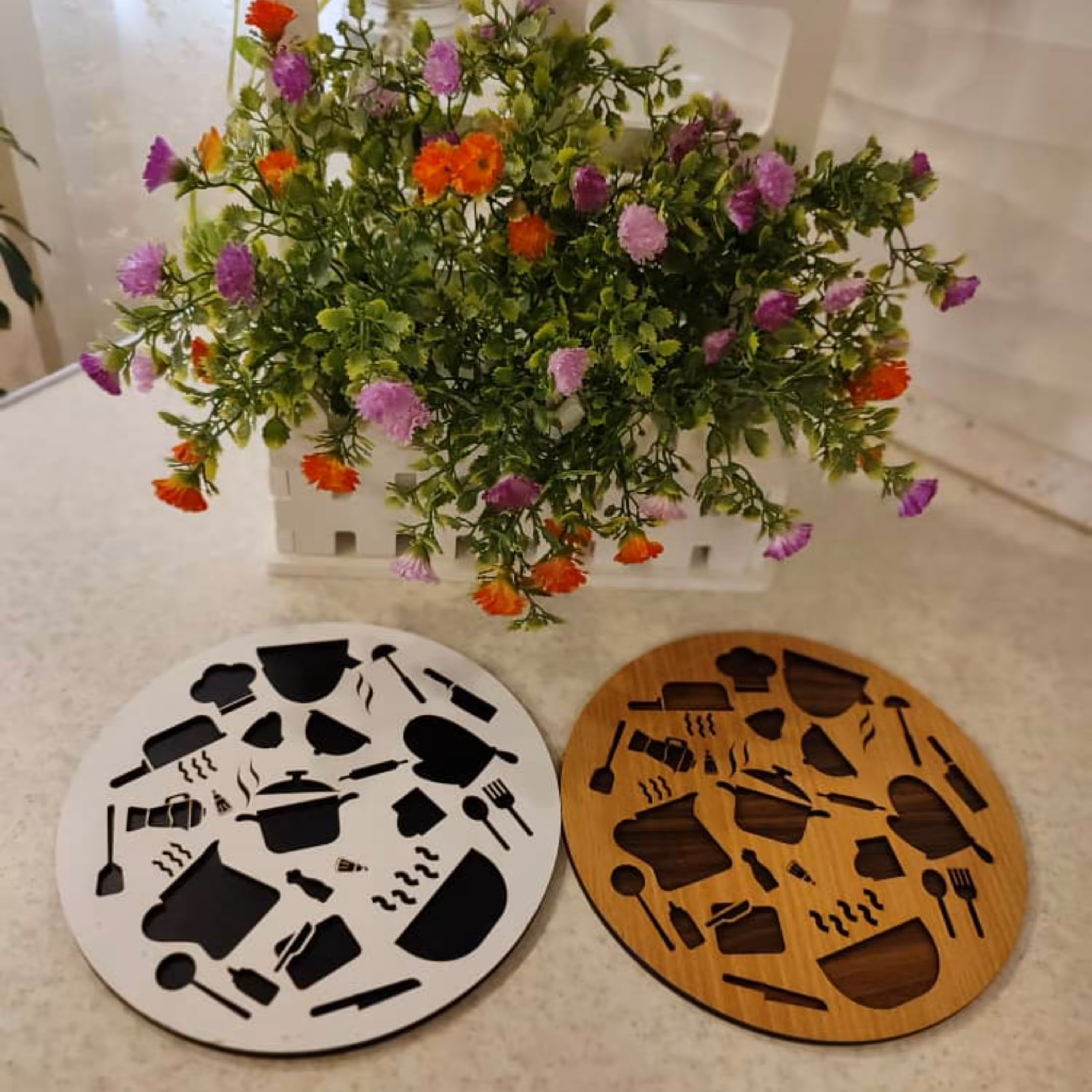 زیر قابلمه طرح کیچن قطر 20 ضخامت 5میل روکشدار